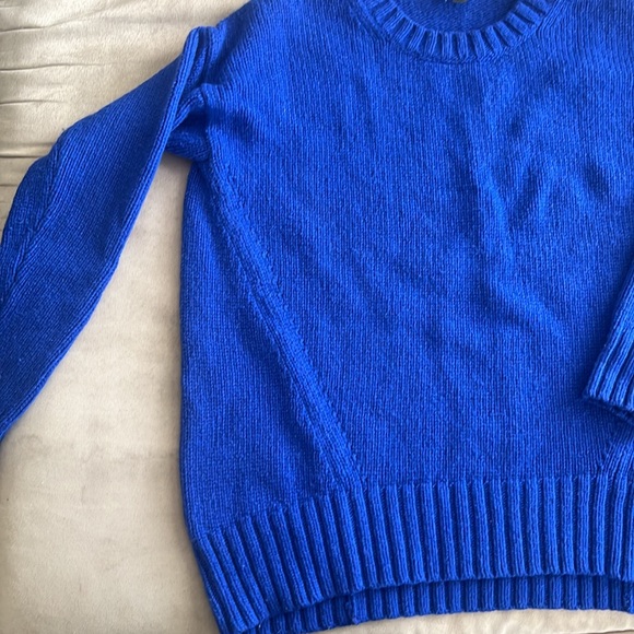 Jcrew Cobalt Wool Sweater - Size XS - Picture 3 of 9